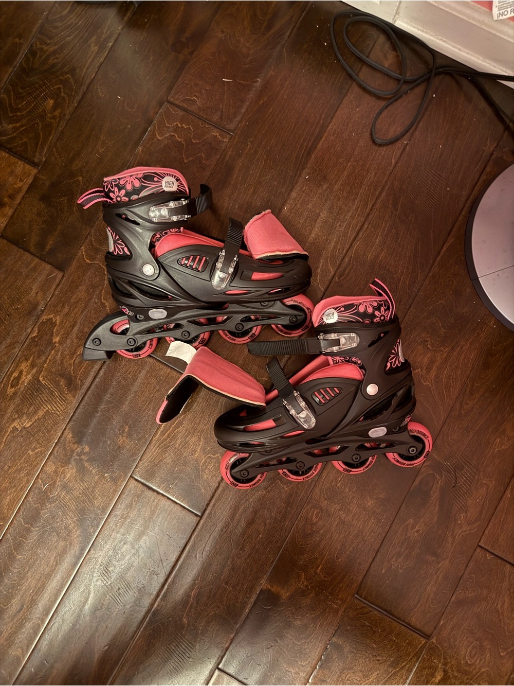 Kids Adjustable Inline Skates - Black and Pink